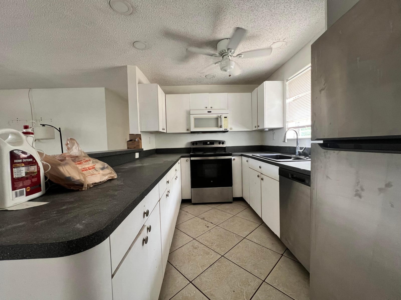 5671 NE 8TH Avenue, Oakland Park, FL 33334 photo 9