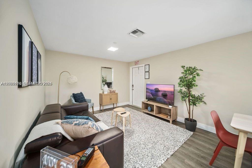 2324 Garfield Street 4 — photo 1