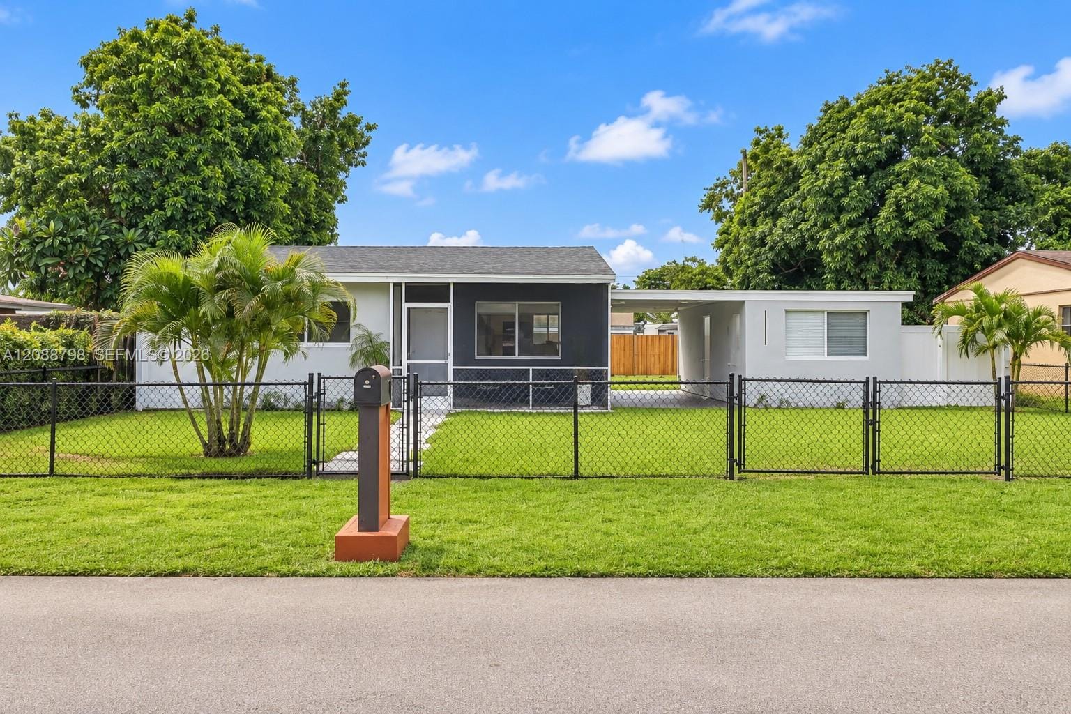 6510 SW 20th Court — photo 1