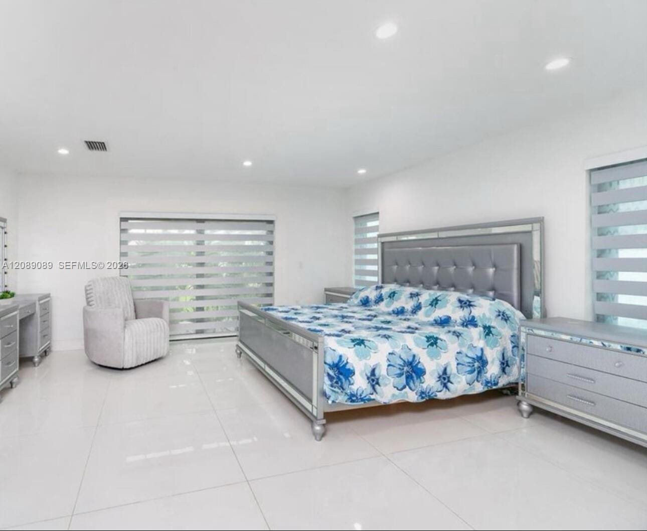 2410 SW 99th Avenue — photo 10