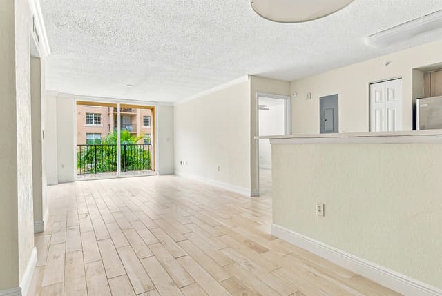 1801 N Flagler Drive 603, West Palm Beach, FL 33407