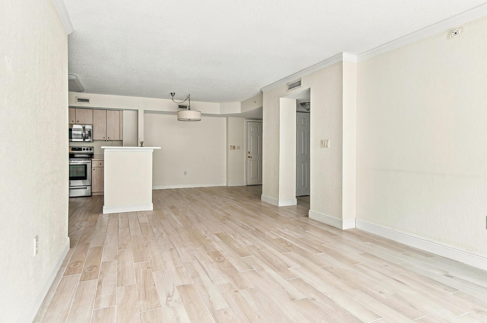 1801 N Flagler Drive 603 — photo 3