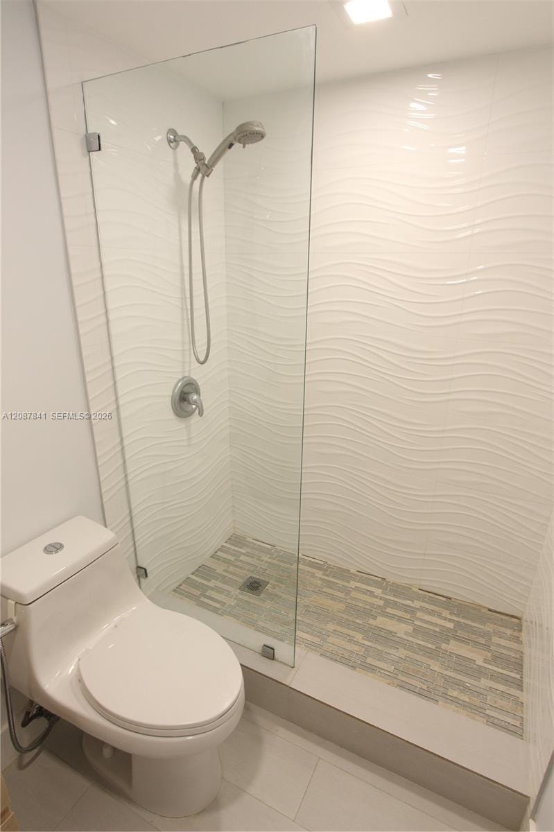 427 Santander Avenue 202, Coral Gables, FL 33134 photo 9