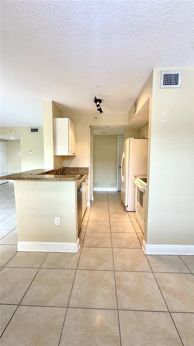 20930 SW 87th Avenue 207, Cutler Bay, FL 33189 photo 2