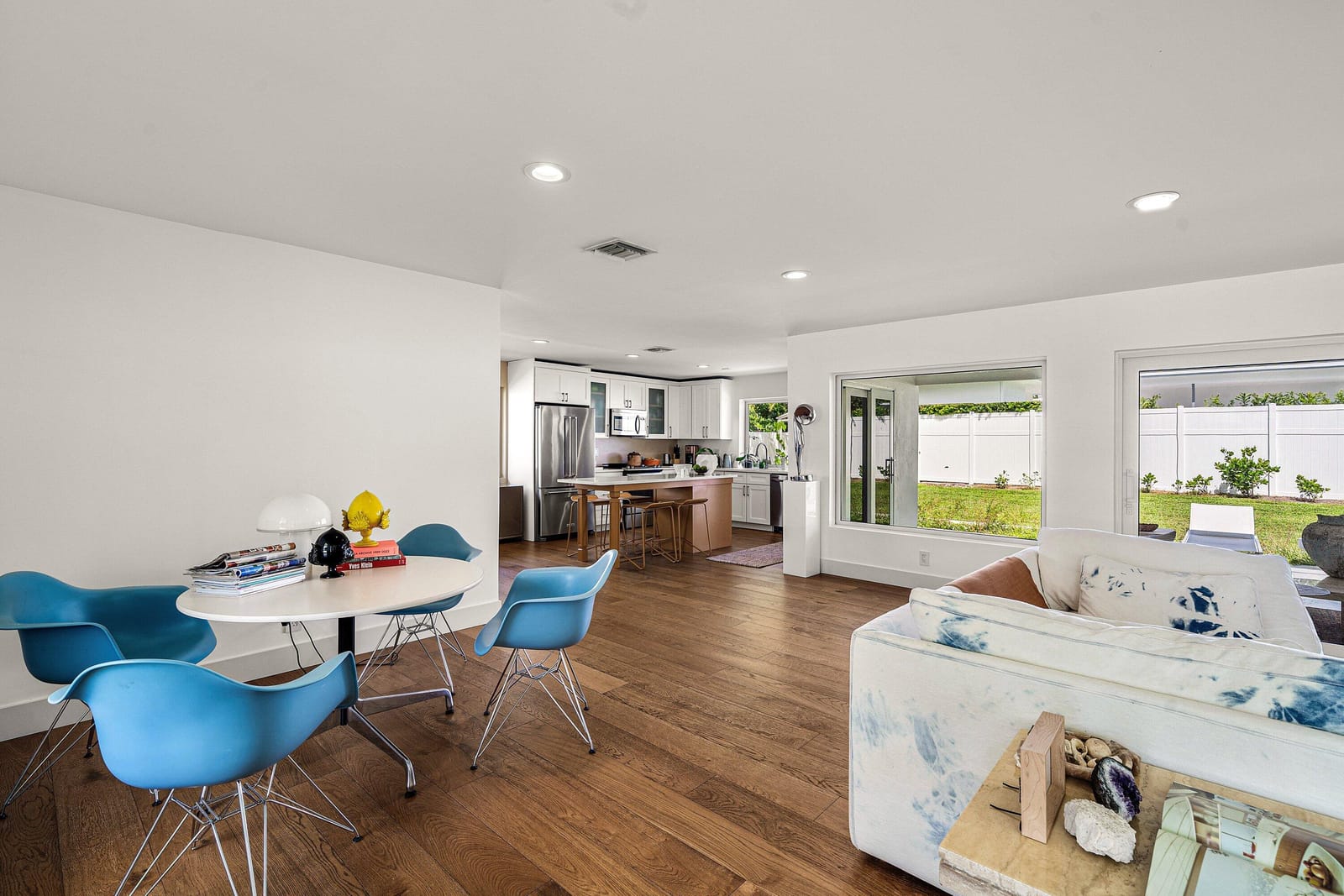 1009 NW 1ST Avenue — photo 12