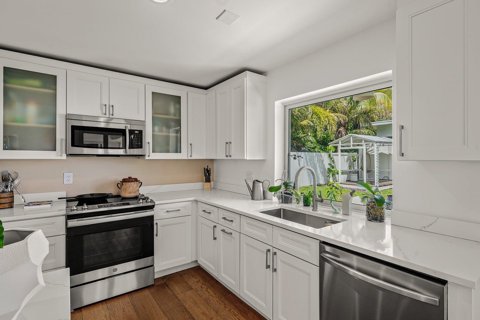 1009 NW 1ST Avenue — photo 10