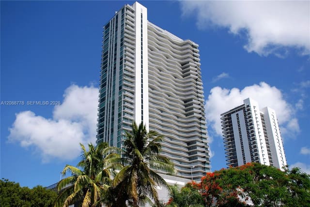 460 NE 28th Street 2803, Miami, FL 33137