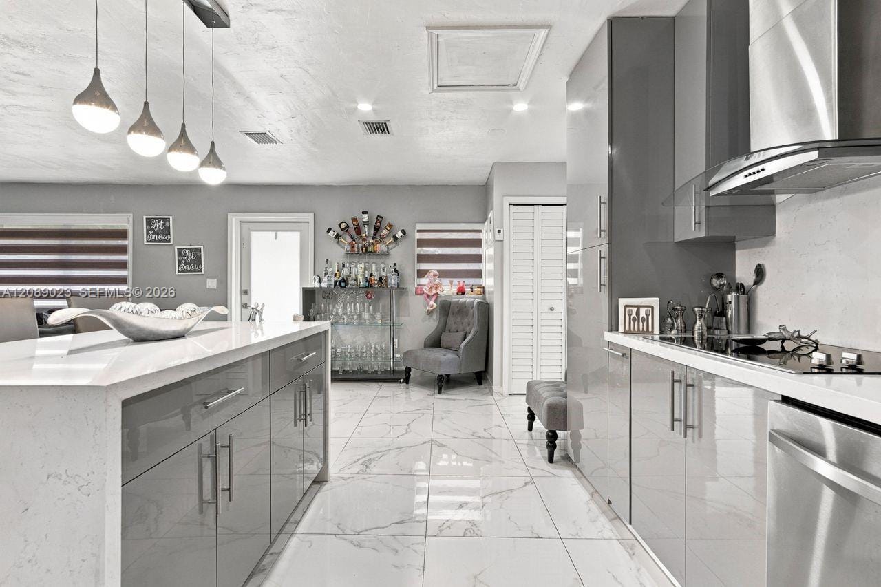 20505 NW 45th Avenue — photo 10