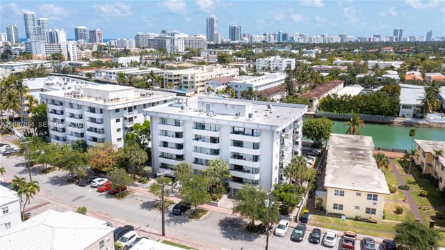 130 S Shore 2F, Miami Beach, FL 33141