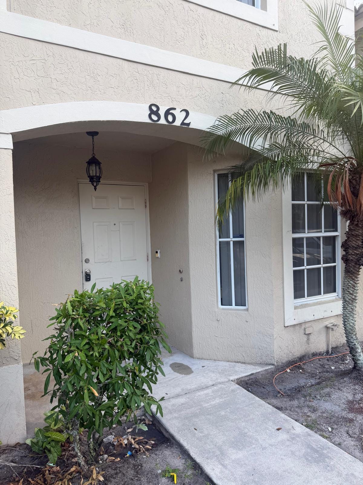 862 SUMMIT LAKE Drive — photo 2