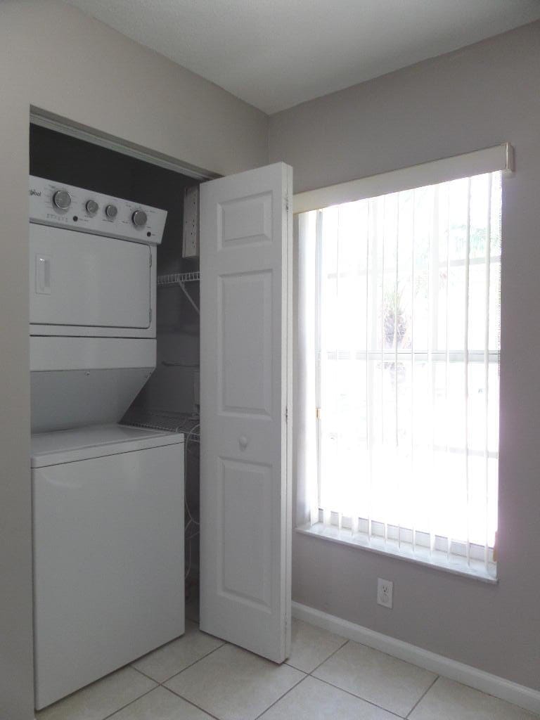 862 SUMMIT LAKE Drive — photo 8