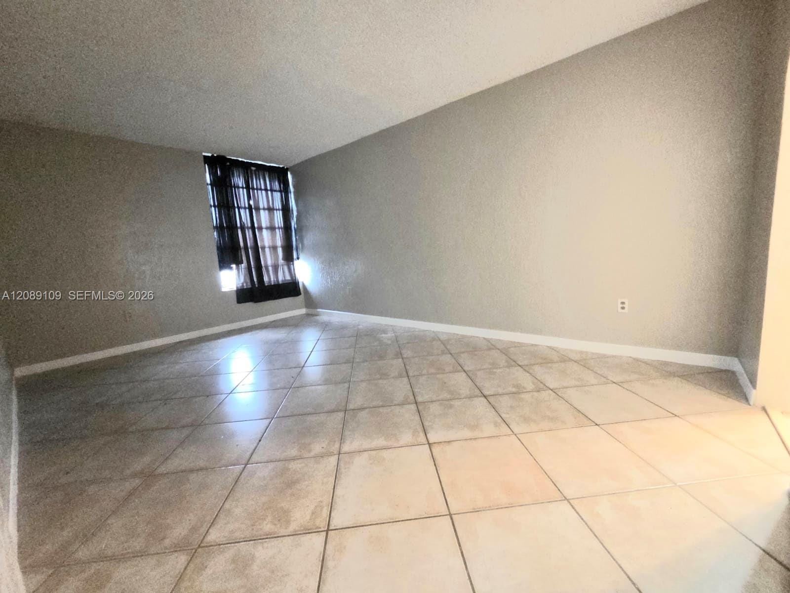 870 NW 87th Avenue 507, Miami, FL 33172 photo 16