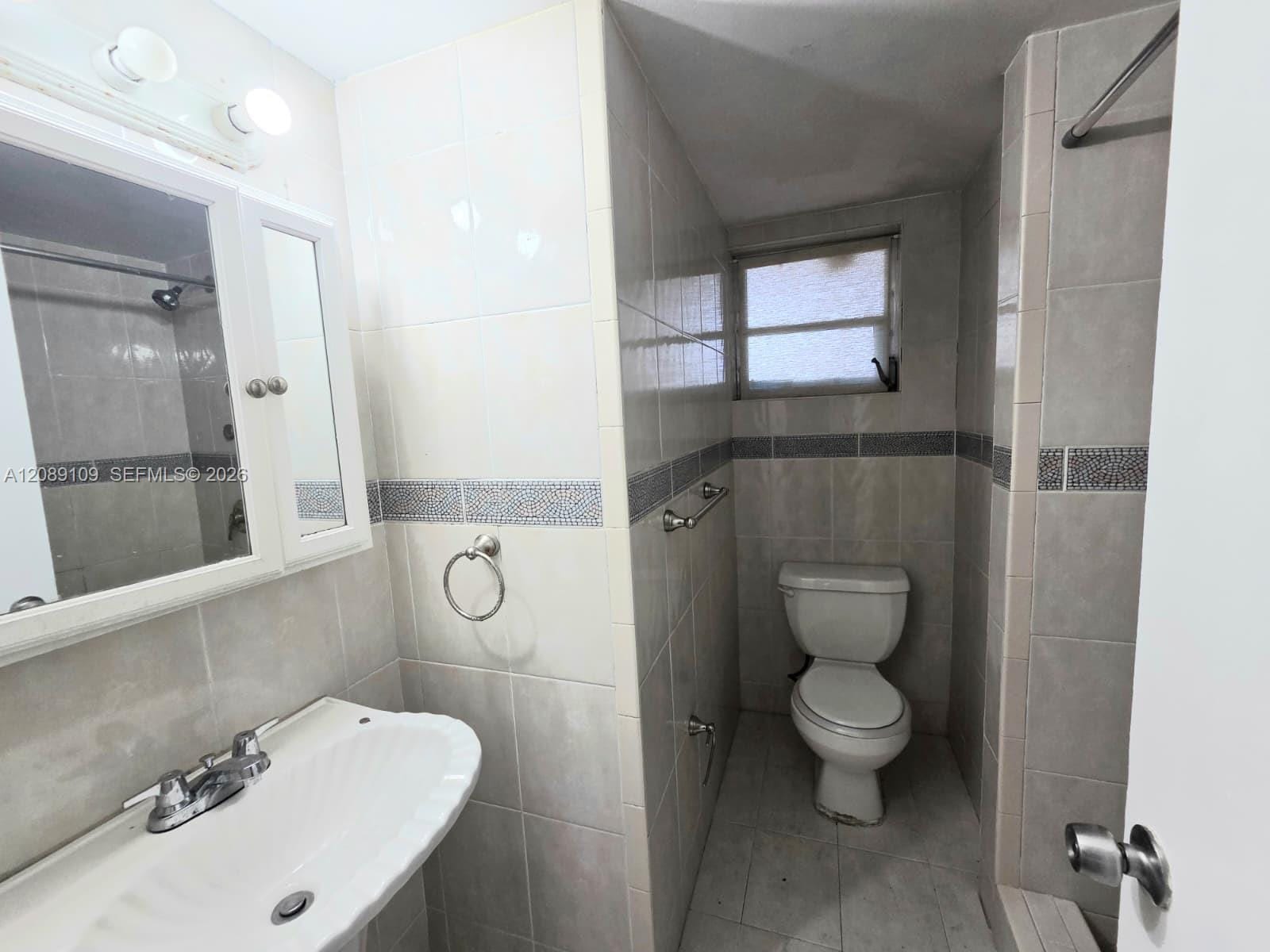 870 NW 87th Avenue 507, Miami, FL 33172 photo 22