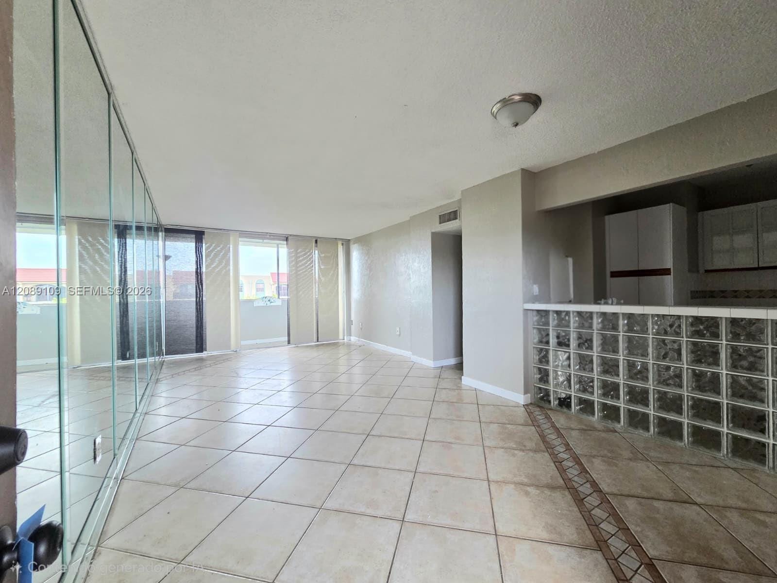 870 NW 87th Avenue 507, Miami, FL 33172 photo 5