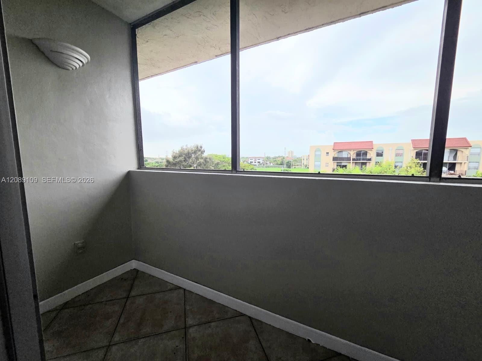 870 NW 87th Avenue 507, Miami, FL 33172 photo 7