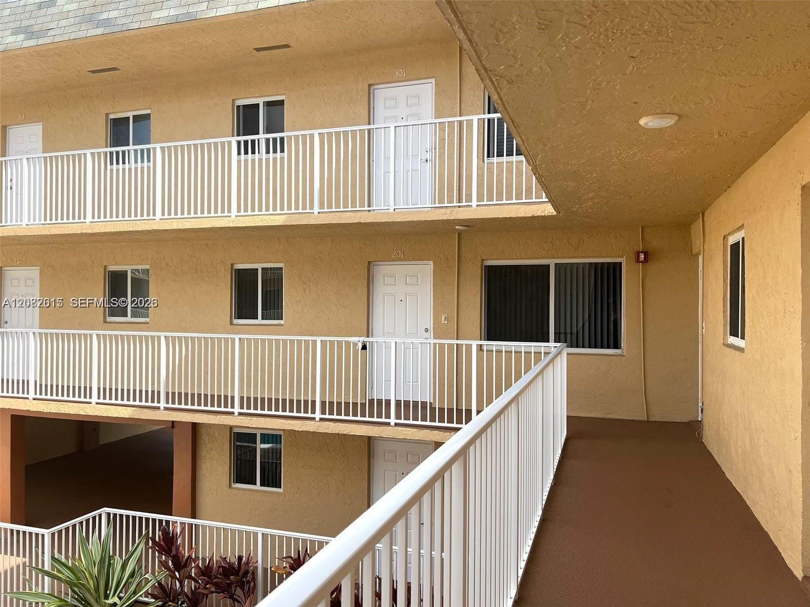 7910 Taft Street 201, Pembroke Pines, FL 33024 photo 2