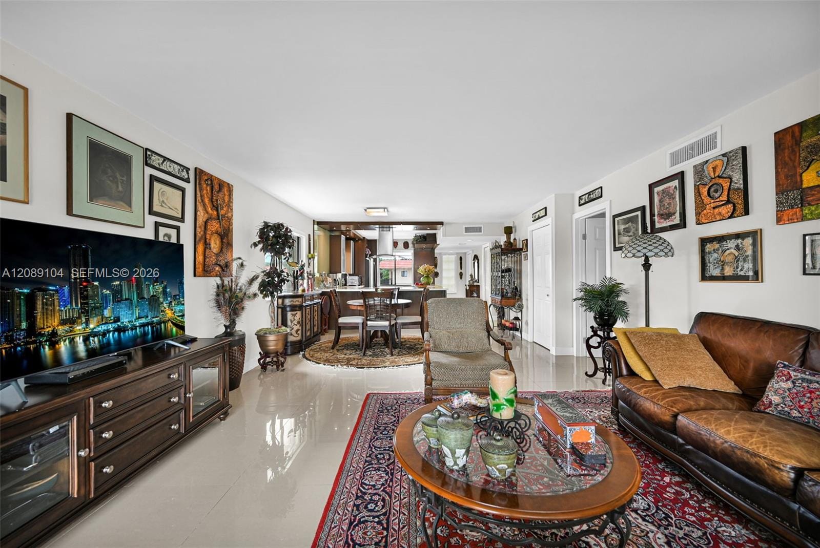 374 Lakeview Drive 204, Weston, FL 33326 photo 11