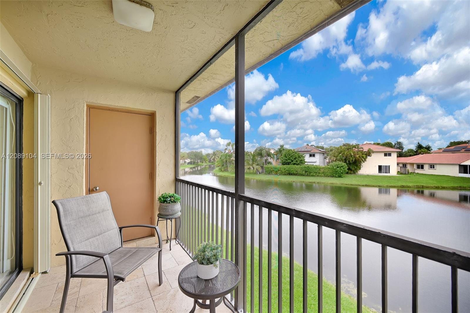 374 Lakeview Drive 204, Weston, FL 33326 photo 15
