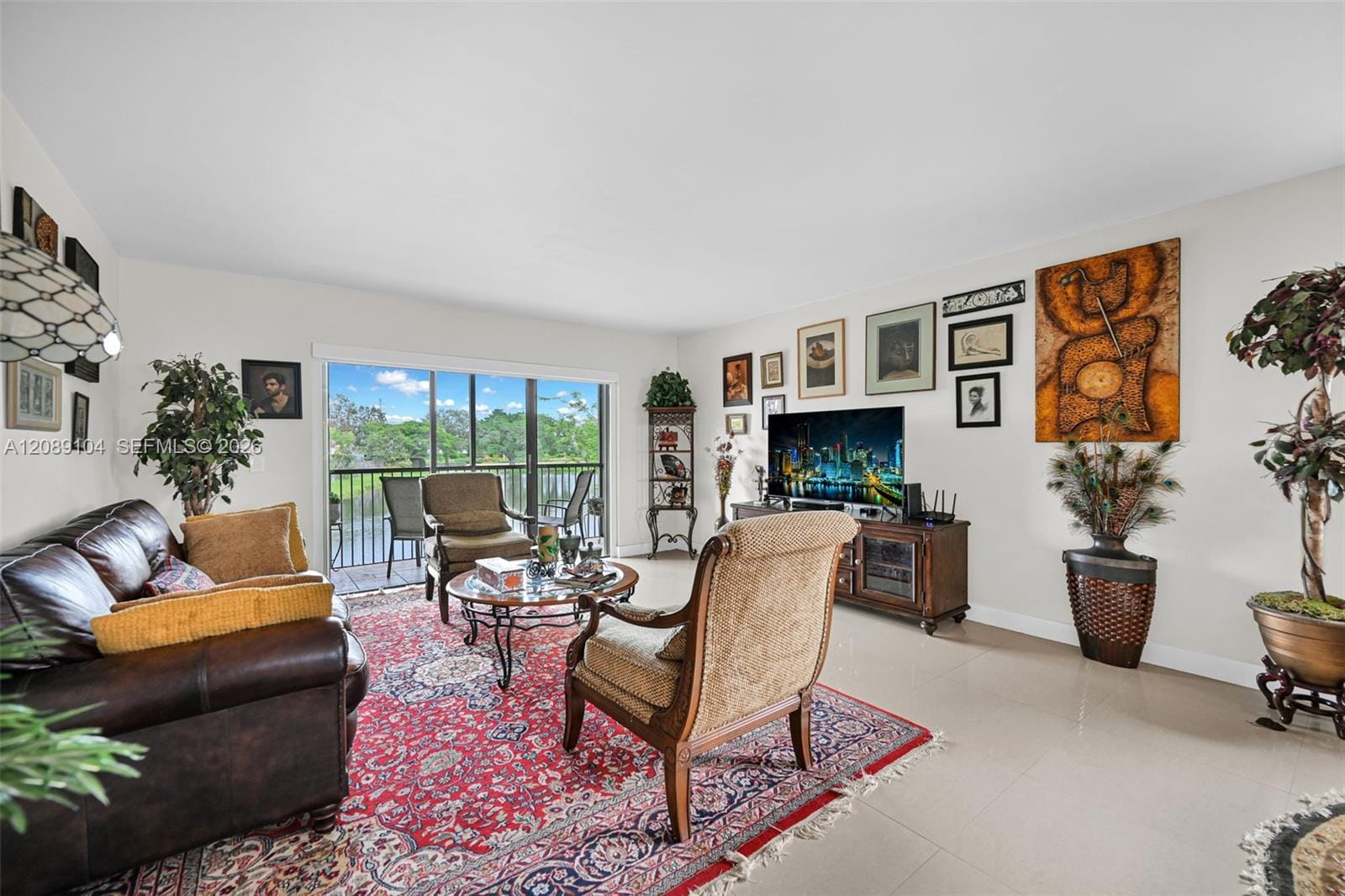 374 Lakeview Drive 204, Weston, FL 33326 photo 9