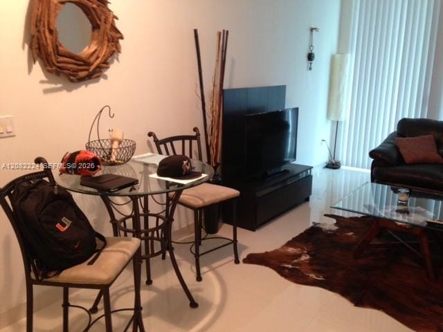 218 SE 14th Street 2108, Miami, FL 33131 photo 2
