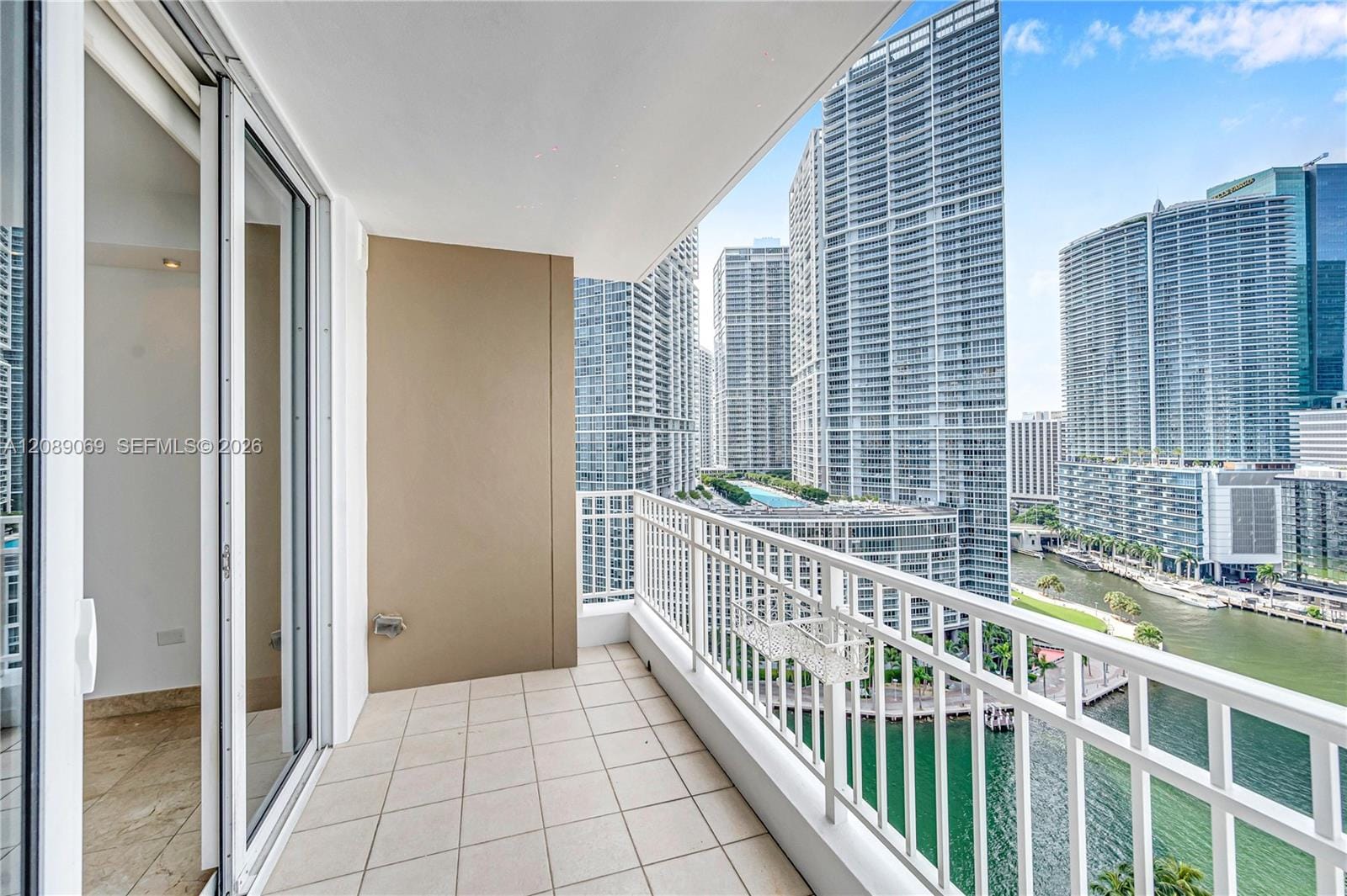 801 Brickell Key Boulevard 2208, Miami, FL 33131 photo 3