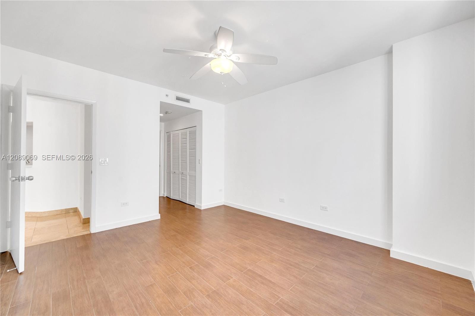 801 Brickell Key Boulevard 2208, Miami, FL 33131 photo 10