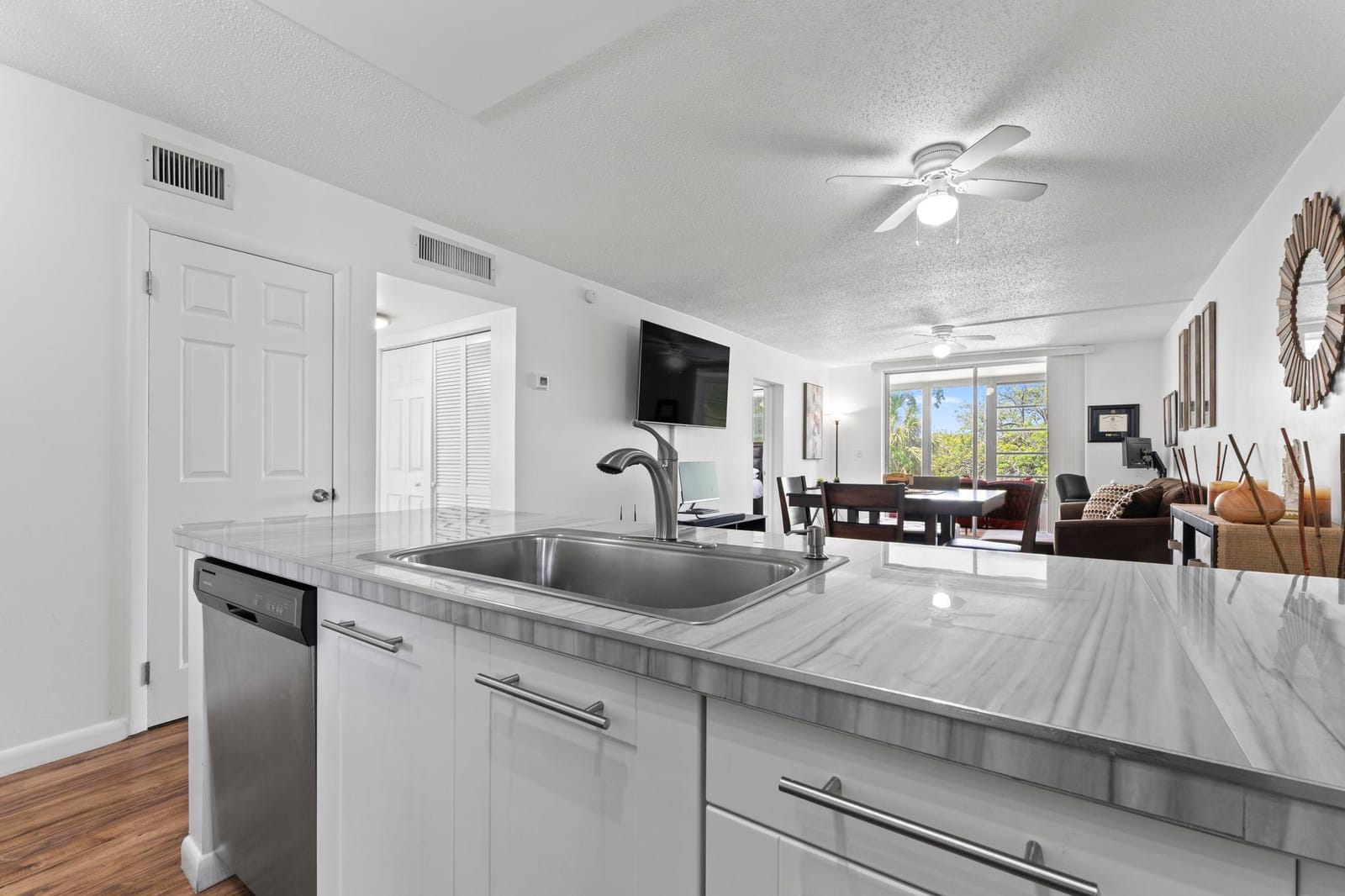 5275 NW 10TH Court 305 — photo 9