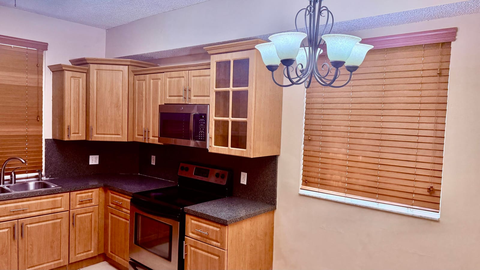6952 SW 39TH Street C106 — photo 1