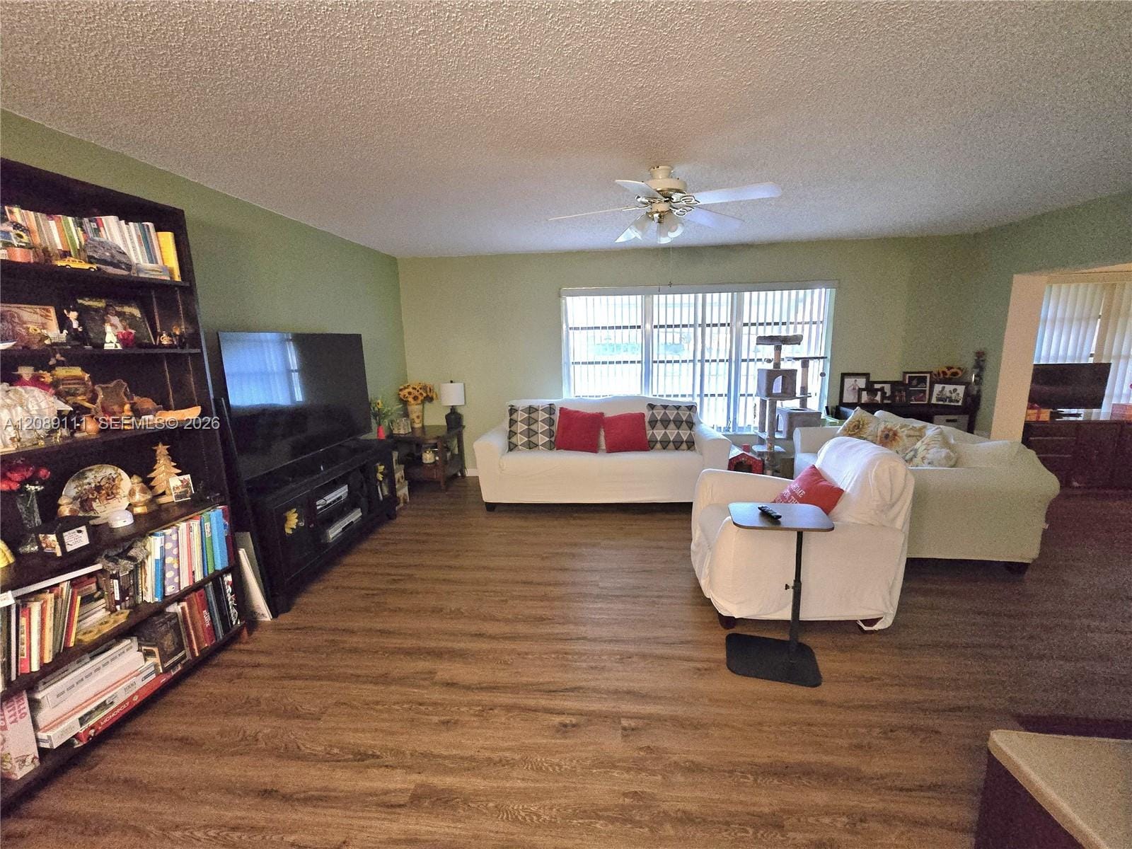 5162 Lakefront Boulevard D — photo 10