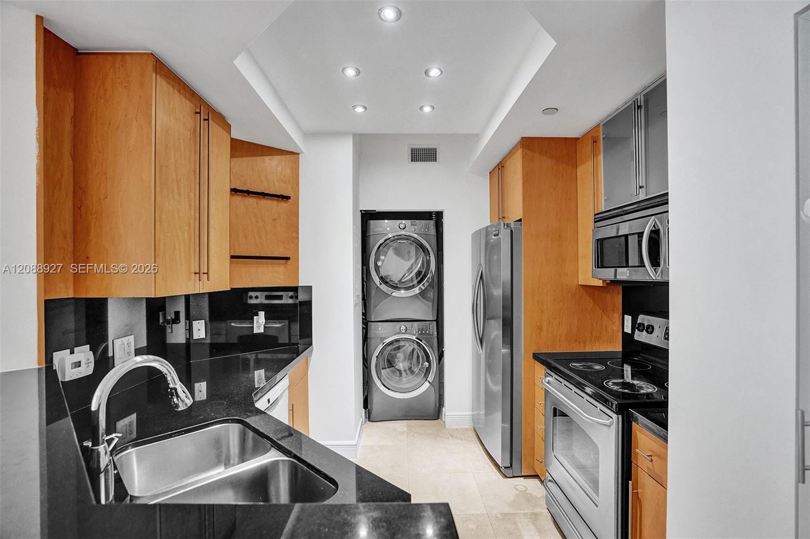 888 Brickell Key Drive 1901, Miami, FL 33131 photo 4