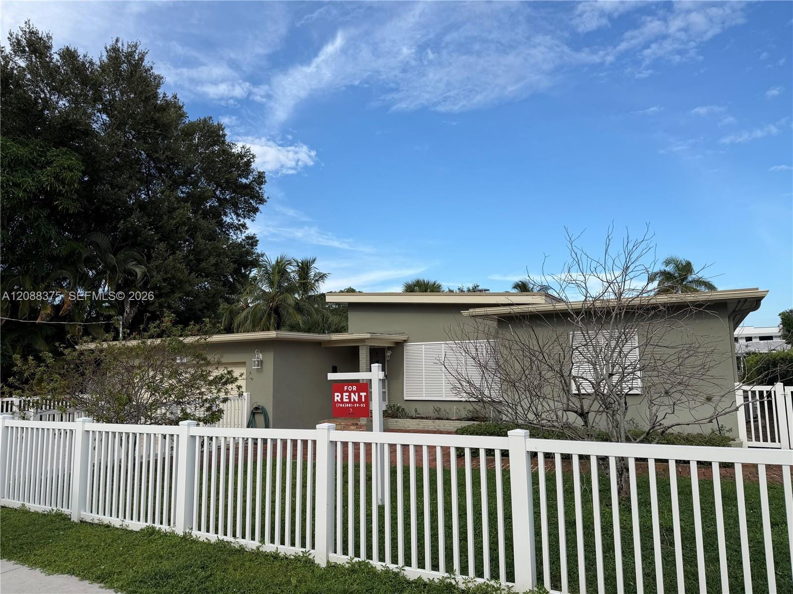 800 SW 8th Terrace — photo 4