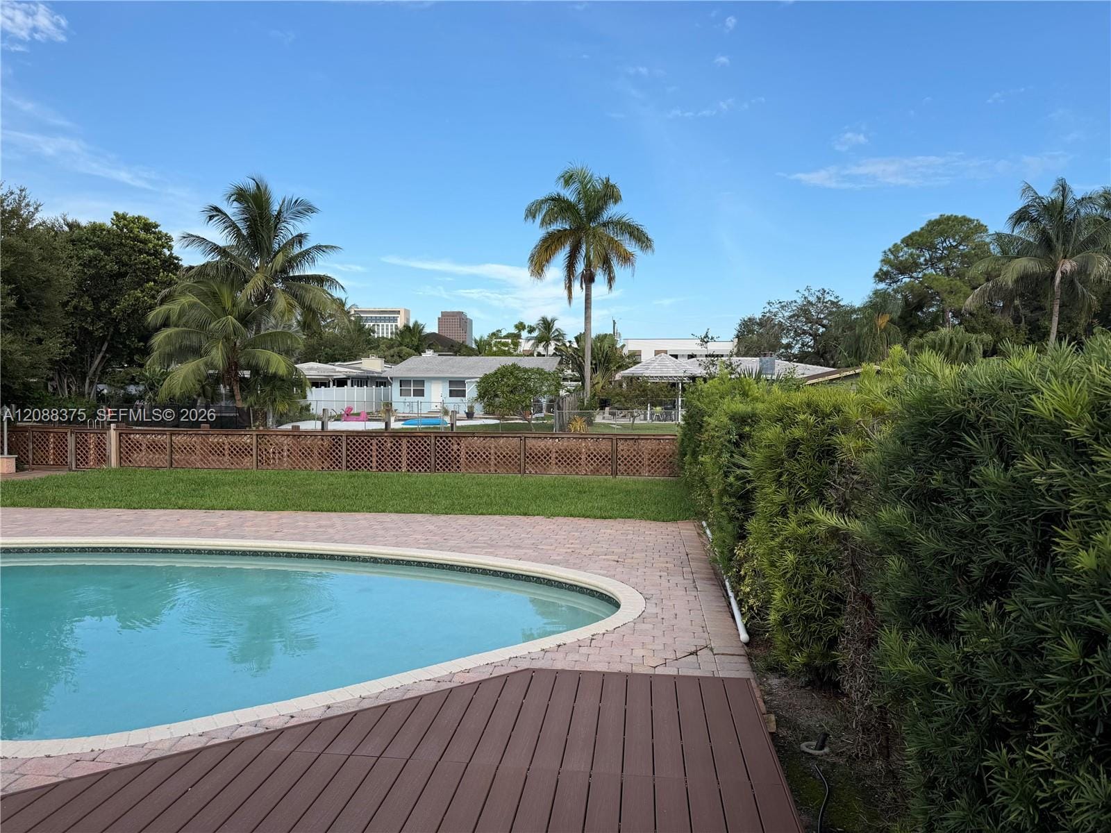 800 SW 8th Terrace — photo 8