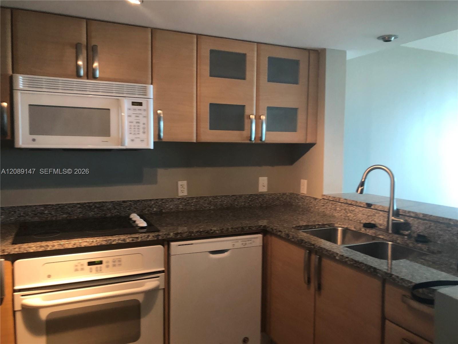 2101 Brickell Avenue 2703 — photo 5