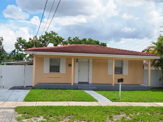 325 SW 63rd Avenue 325, Miami, FL 33144