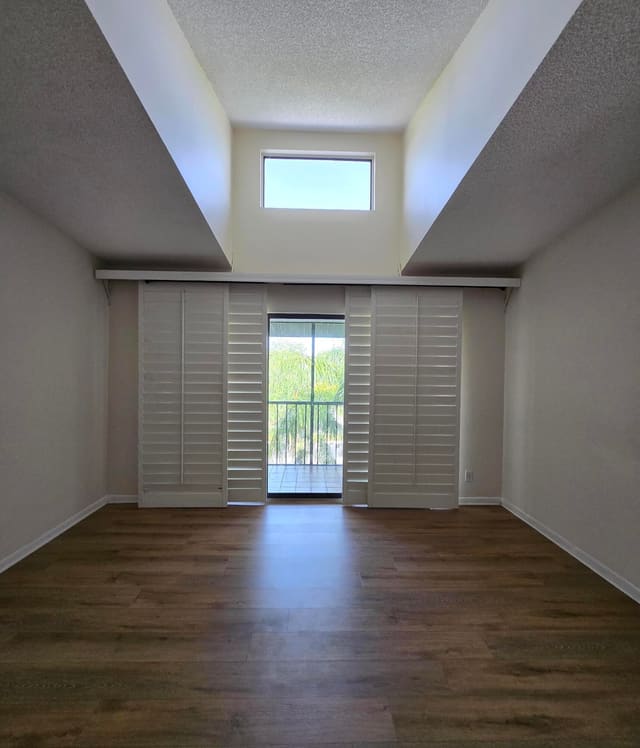 1009 Green Pine Boulevard D3, Palm Club Village, West Palm Beach, FL