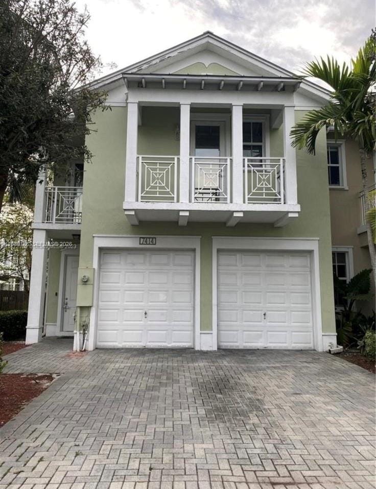 7414 NW 107th Court — photo 1