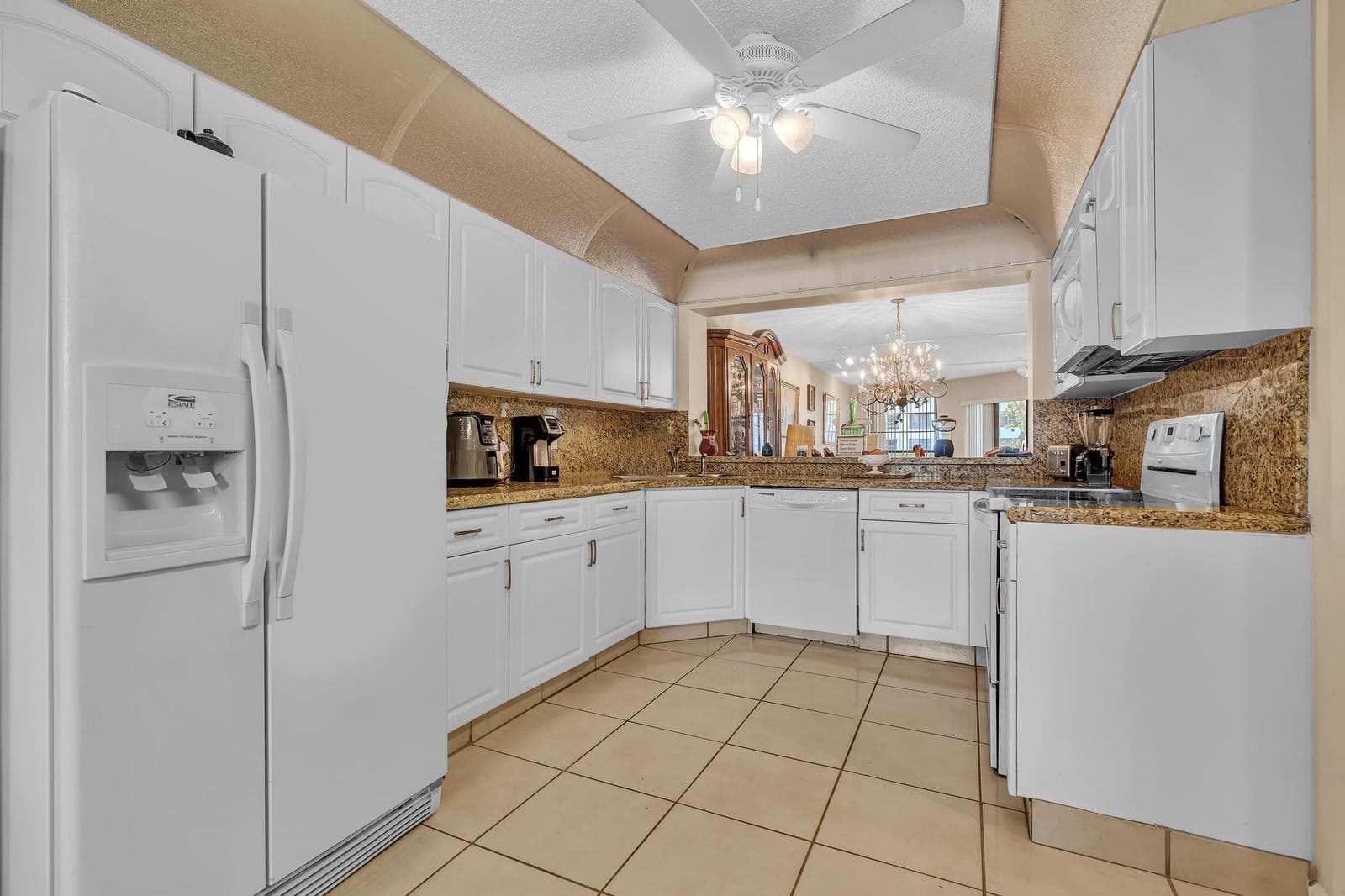 7216 Fairfax Drive 109 — photo 11