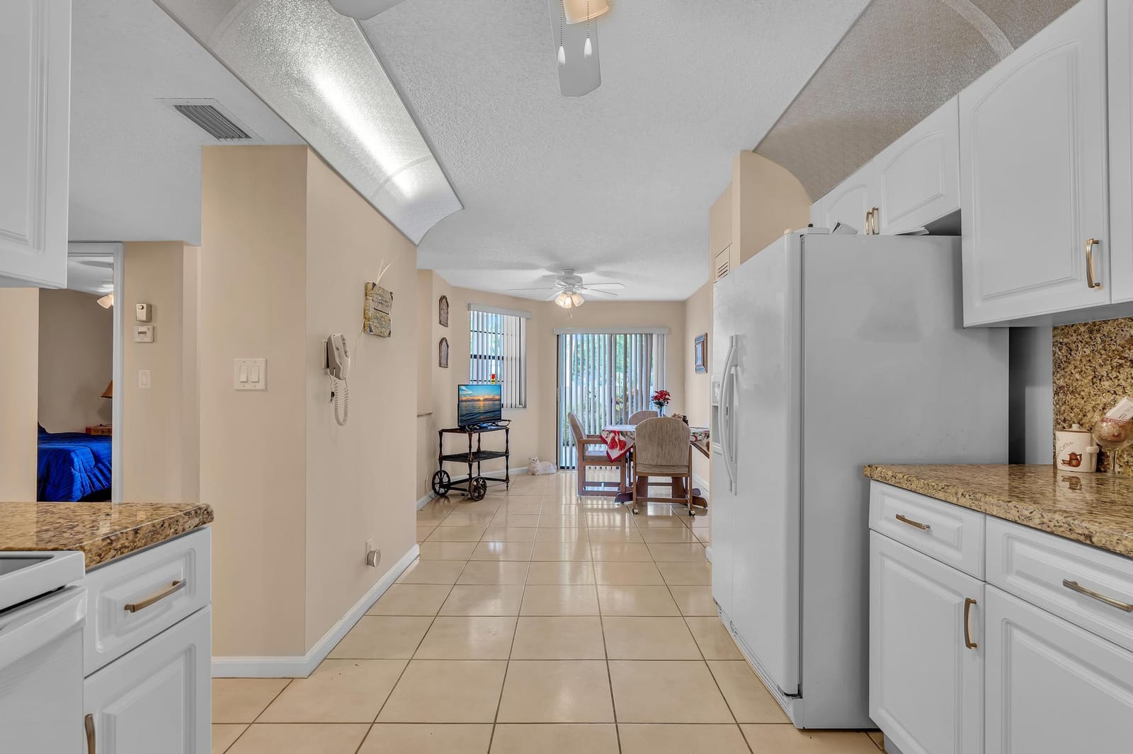 7216 Fairfax Drive 109, Tamarac, FL 33321 photo 13