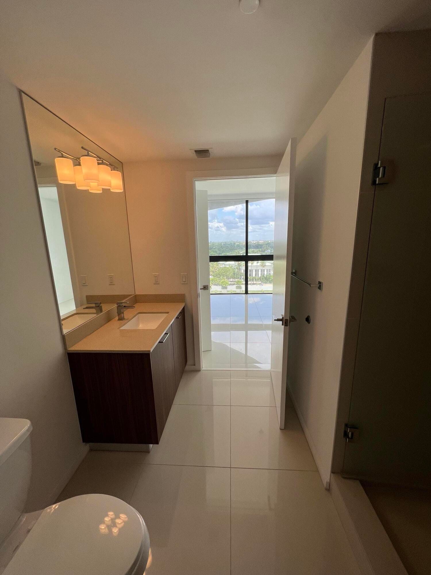 5300 PASEO Boulevard 708, Doral, FL 33166 photo 14