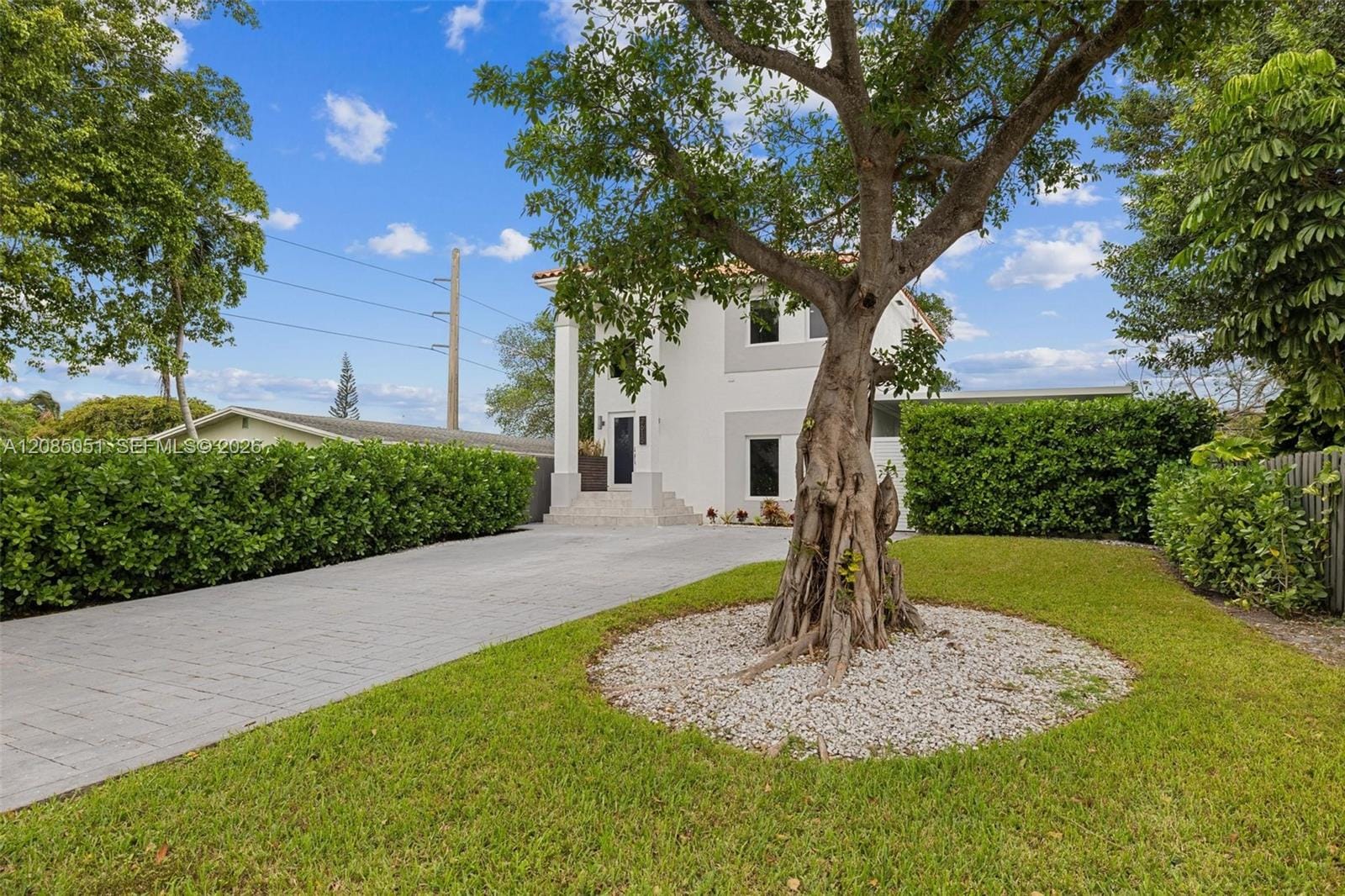 2615 NE 213th Street, Miami, FL 33180 photo 26