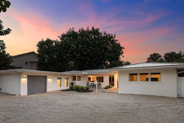 545 NW 7th Street, Boca Raton, FL 33432