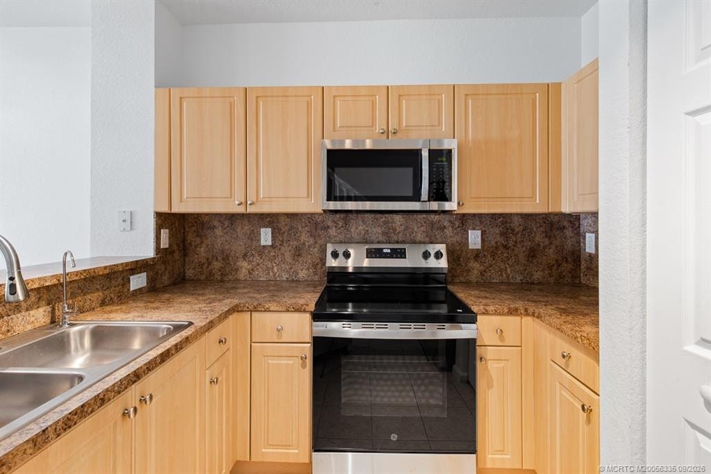 4964 SE Mariner Garden Circle, Stuart, FL 34997 photo 22