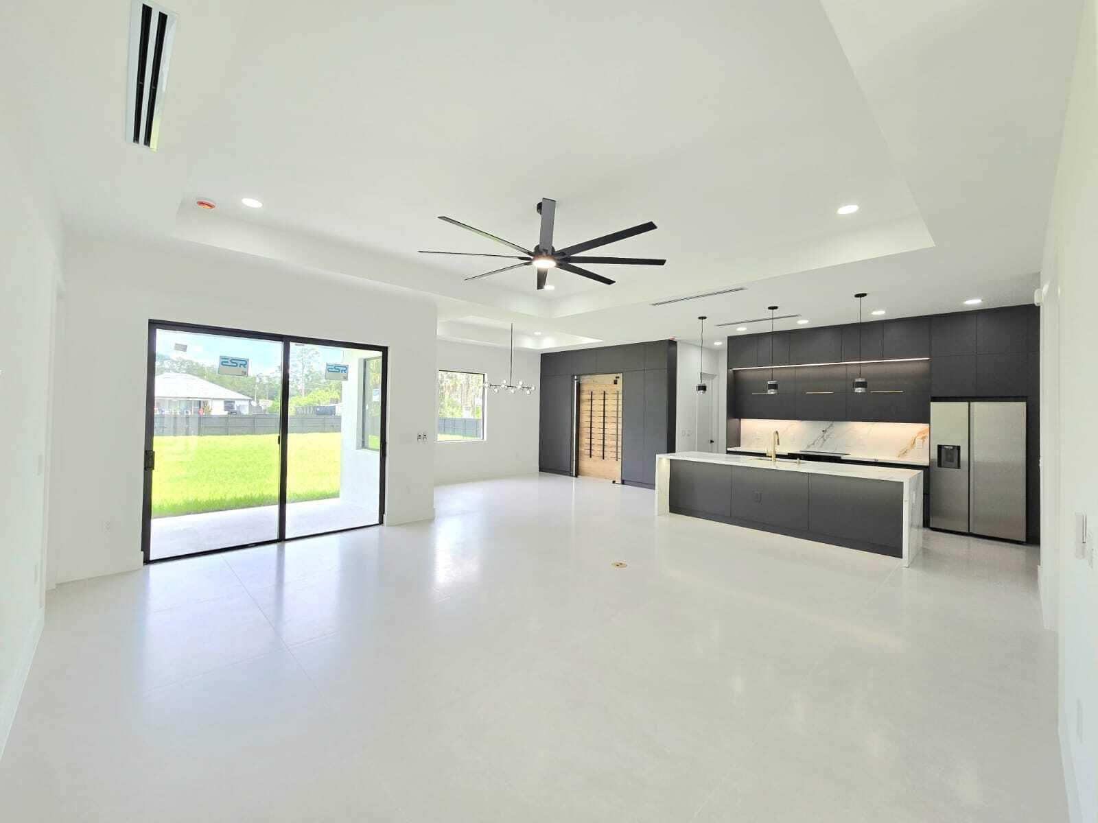 1114 Magnolia Avenue, Lehigh Acres, FL 33972 photo 4