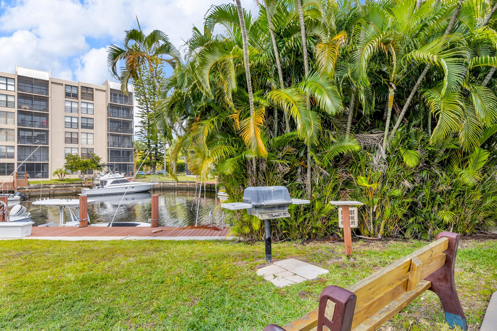 6 ROYAL PALM Way 307 — photo 11