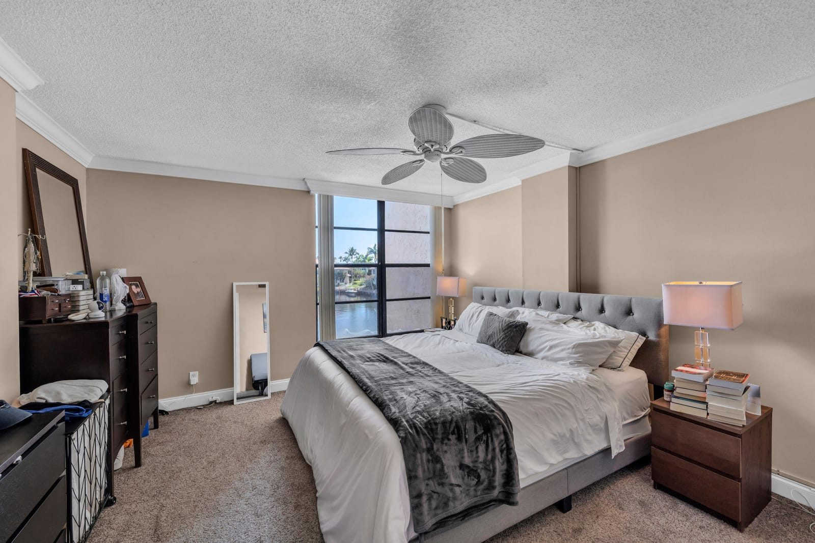 6 ROYAL PALM Way 307 — photo 7