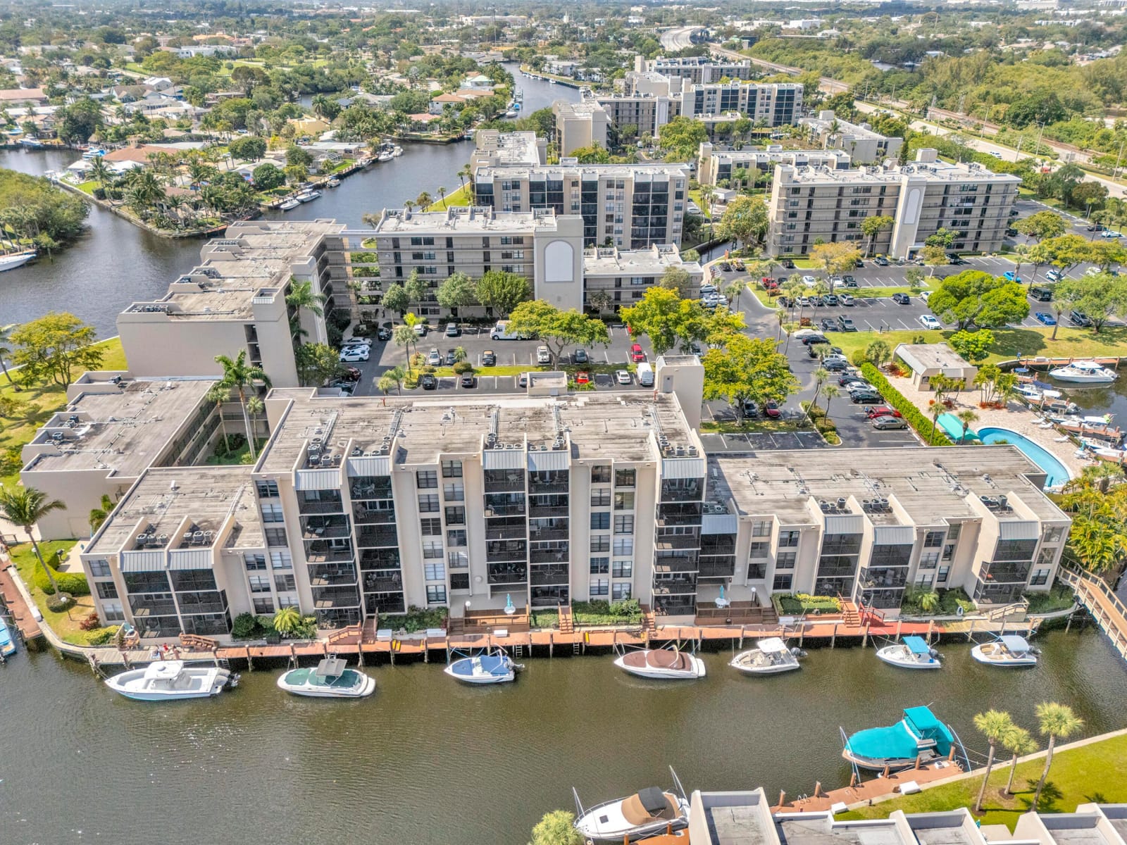 6 ROYAL PALM Way 307 — photo 10