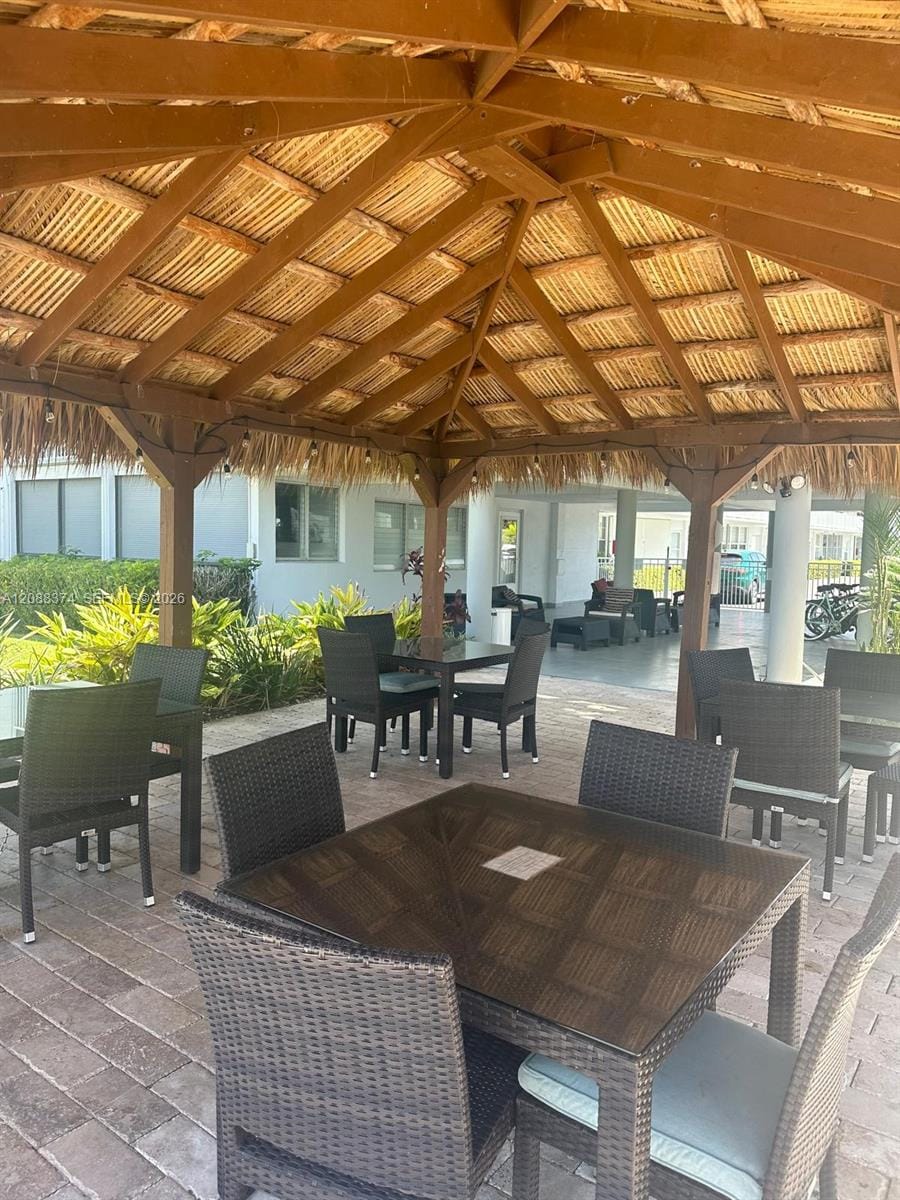 3177 S Ocean Drive 122 — photo 11