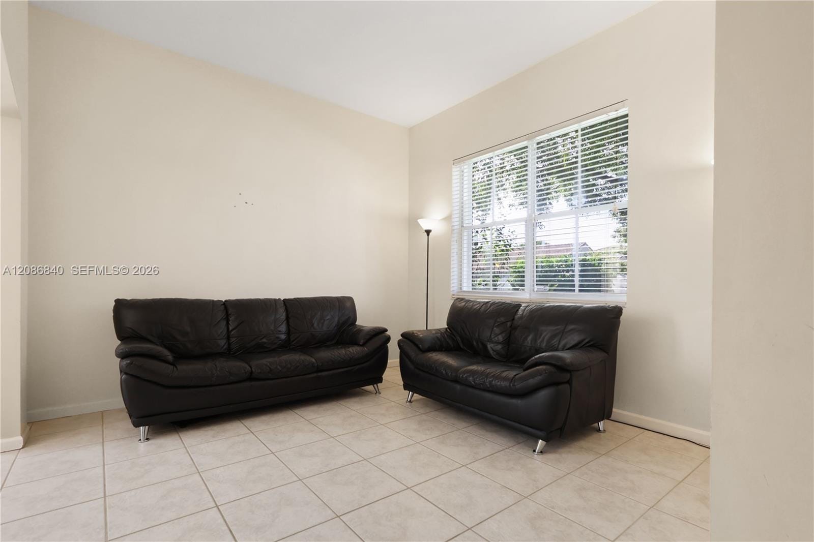19331 SW 15th Street — photo 5