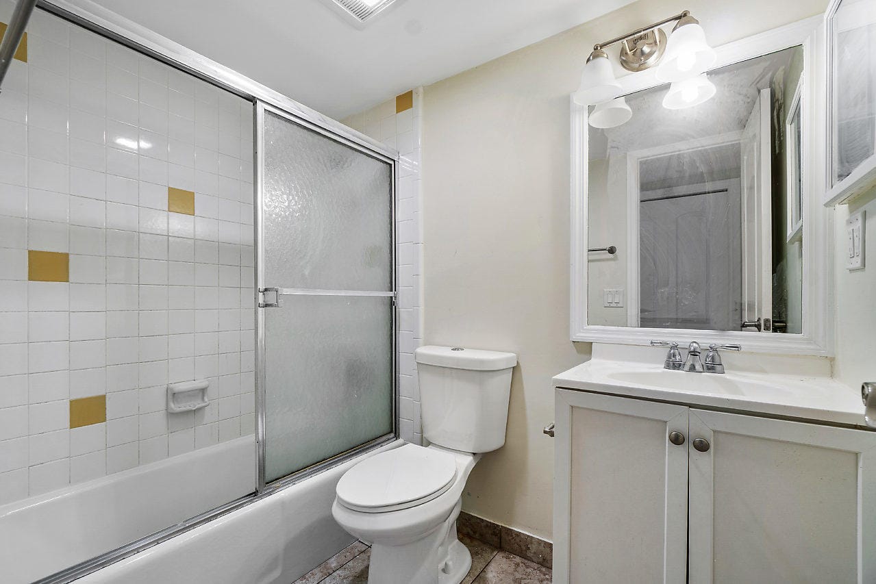 701 NE 7TH Avenue 4 — photo 12