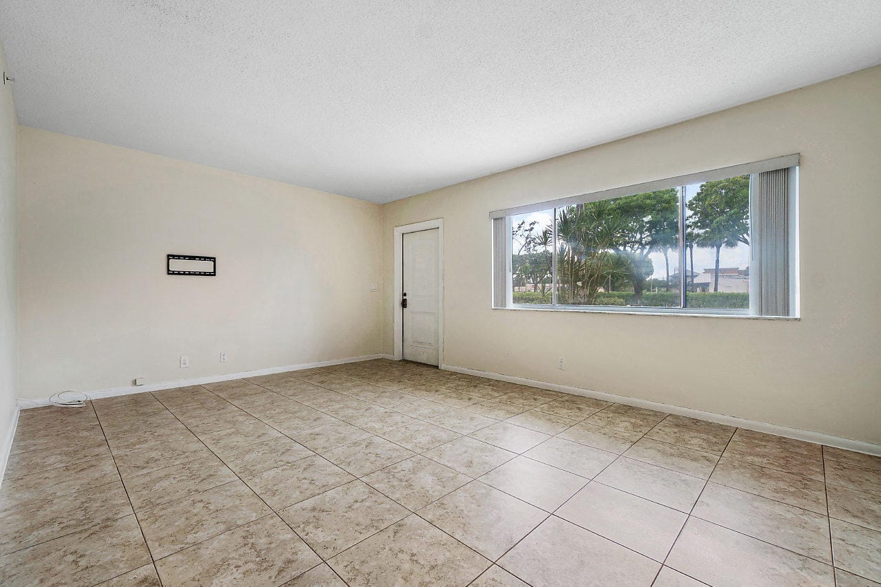 701 NE 7TH Avenue 4 — photo 4